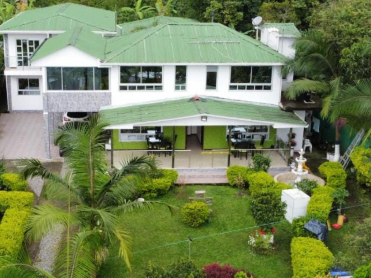 Habitacion Privada En Finca Turistica Hualcala ラ・メサ エクステリア 写真