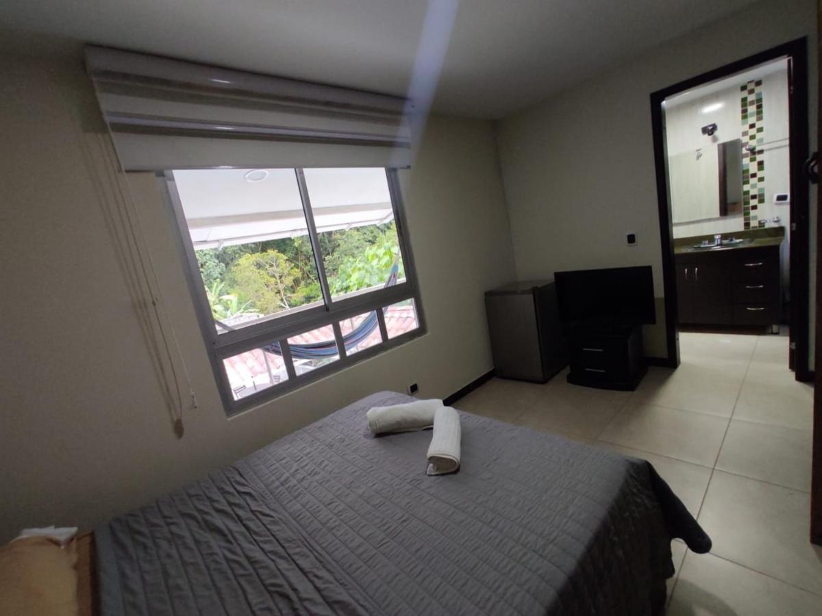Habitacion Privada En Finca Turistica Hualcala ラ・メサ エクステリア 写真